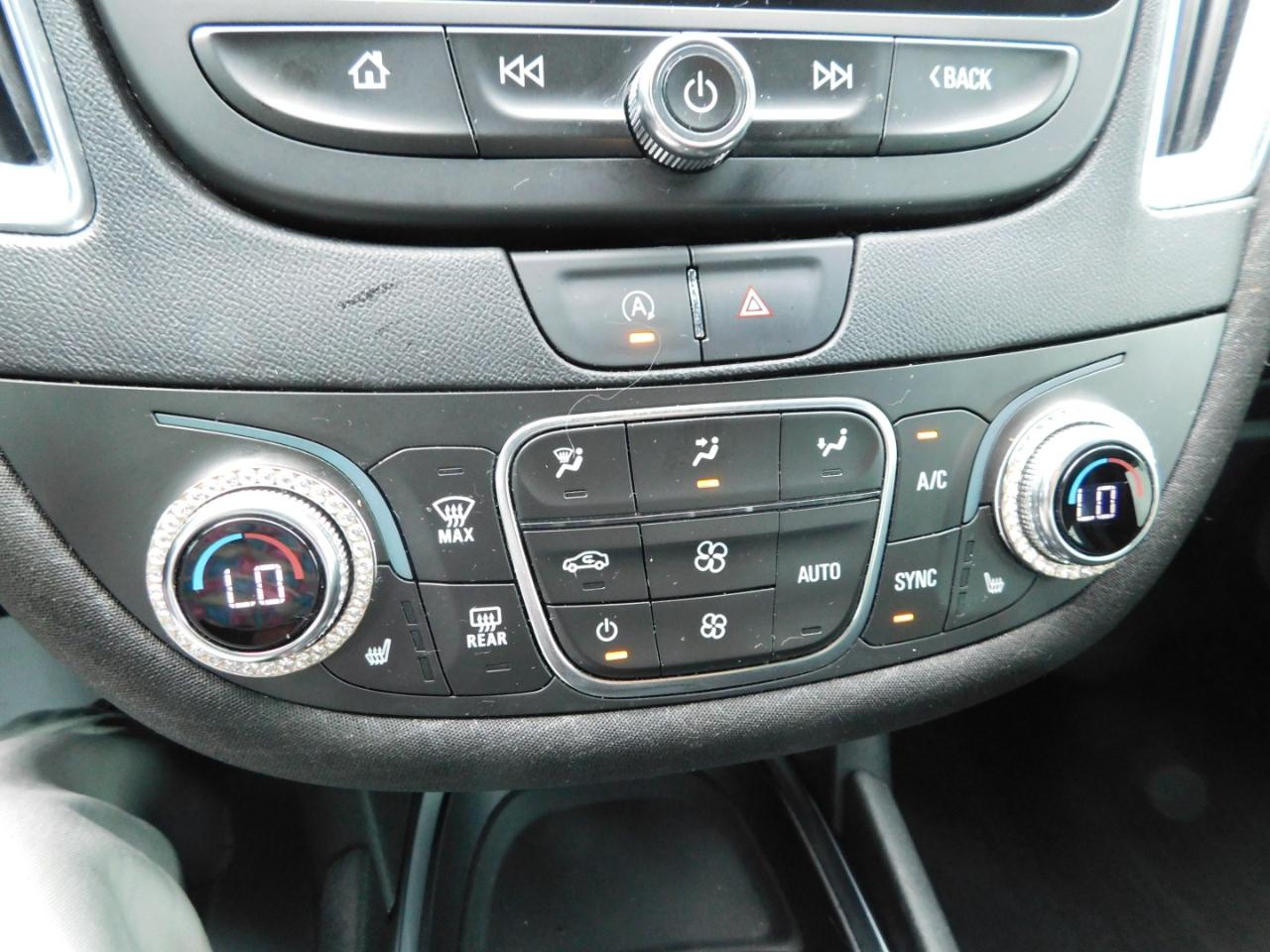 Chevrolet Malibu 4dr Sdn LT 2020