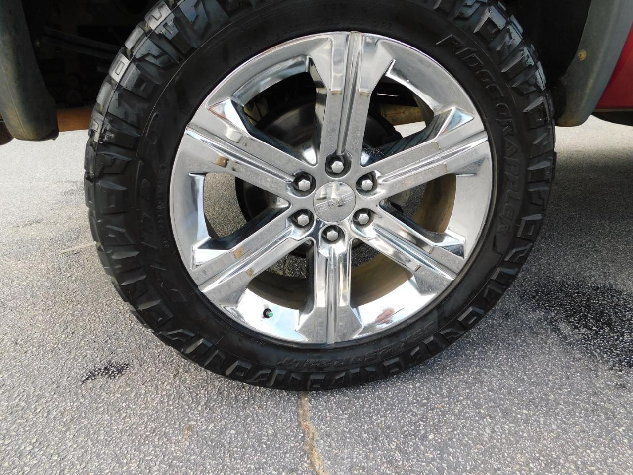 GMC Sierra 1500 4WD Crew Cab 143.5" SLT 2018