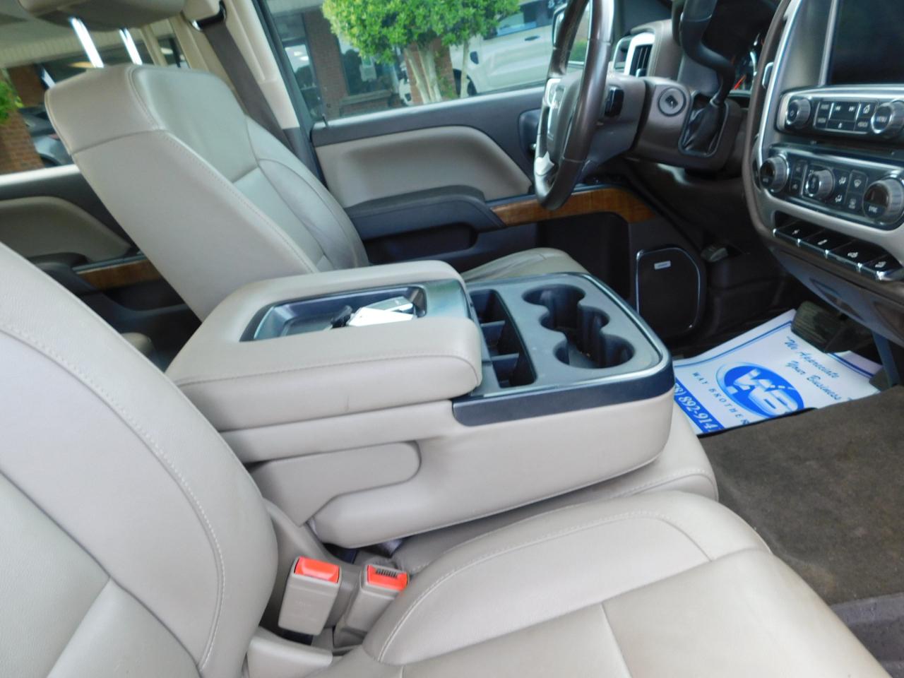 GMC Sierra 1500 4WD Crew Cab 143.5" SLT 2018