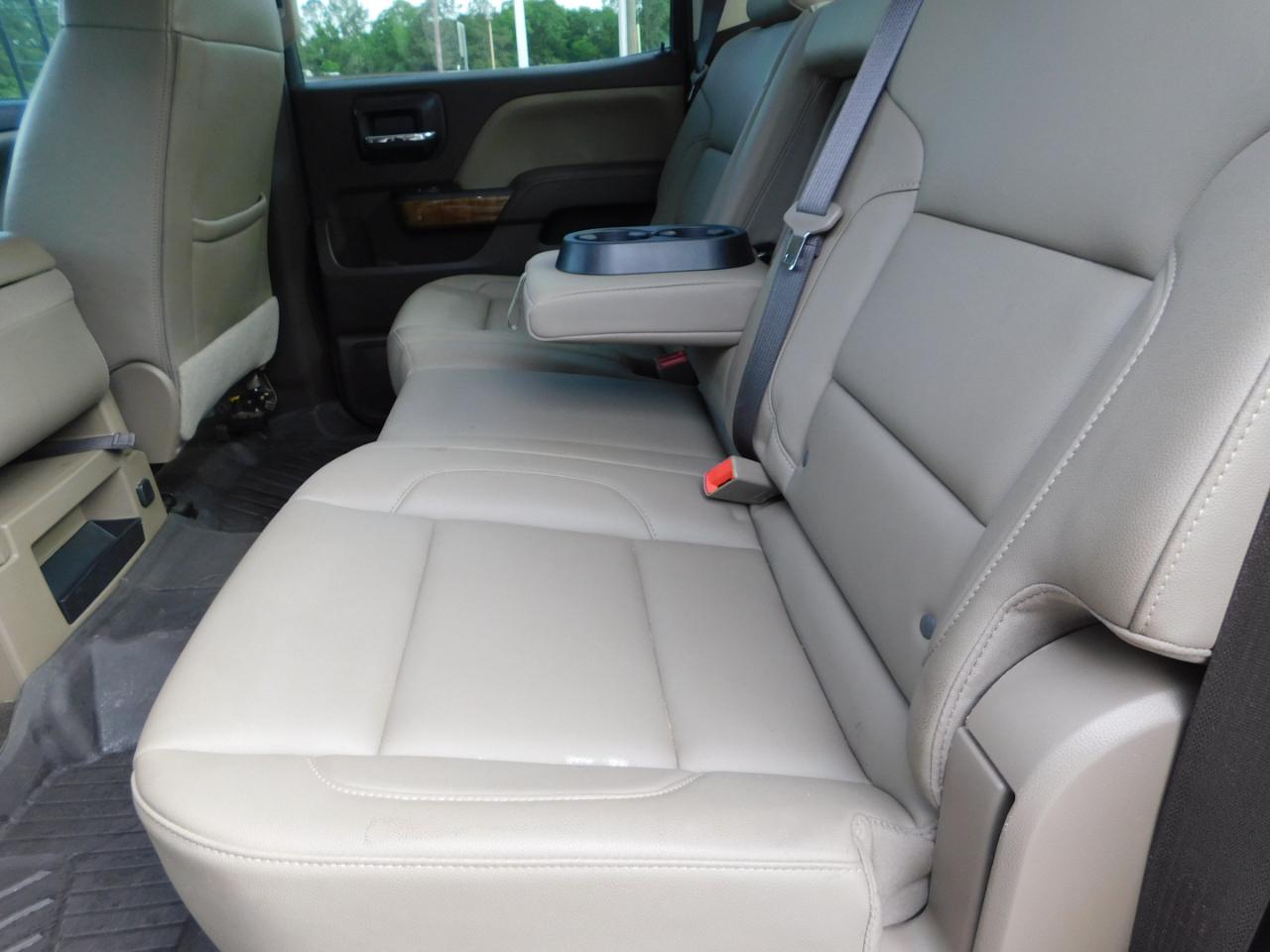 GMC Sierra 1500 4WD Crew Cab 143.5" SLT 2018