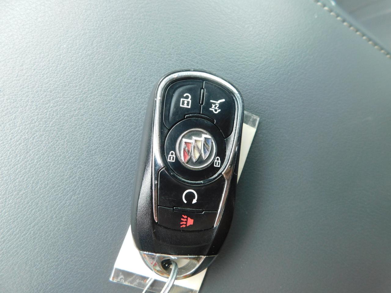 Buick Enclave FWD 4dr Essence 2020