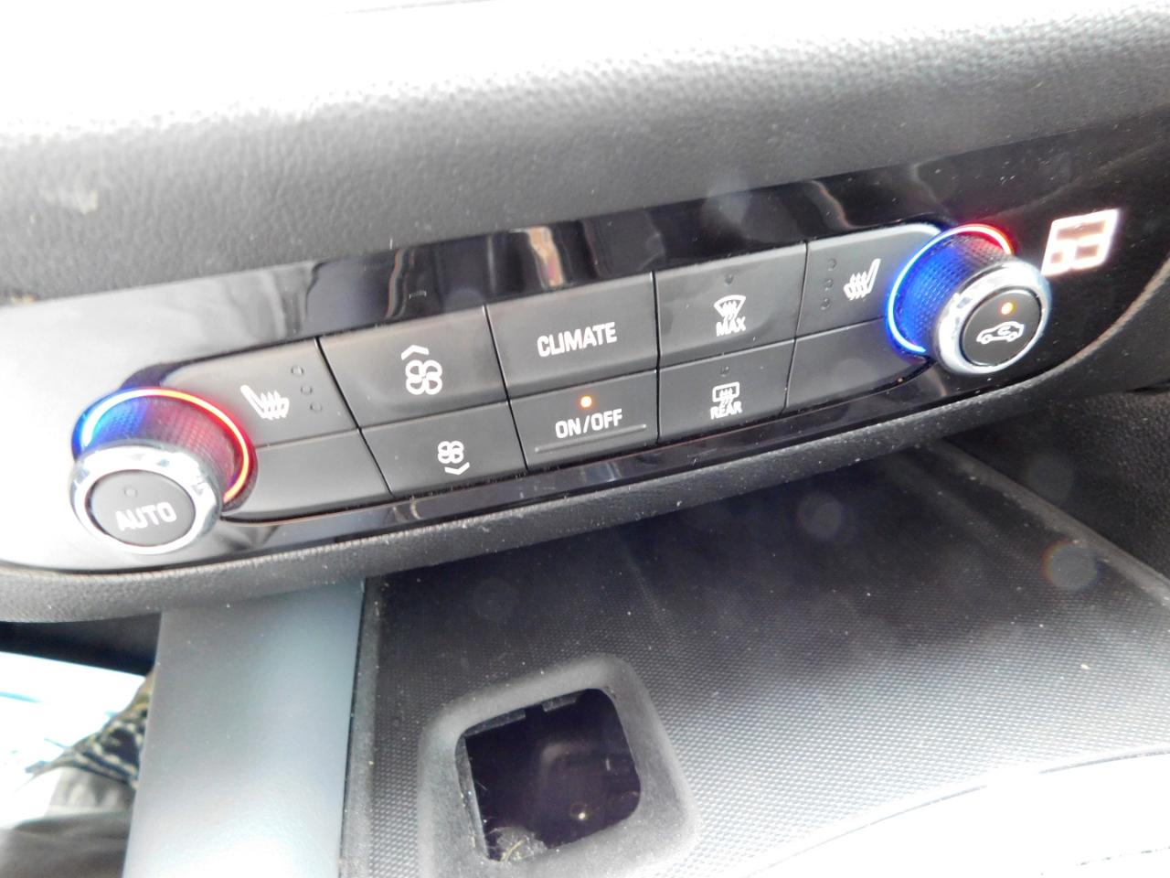 Buick Enclave FWD 4dr Essence 2020