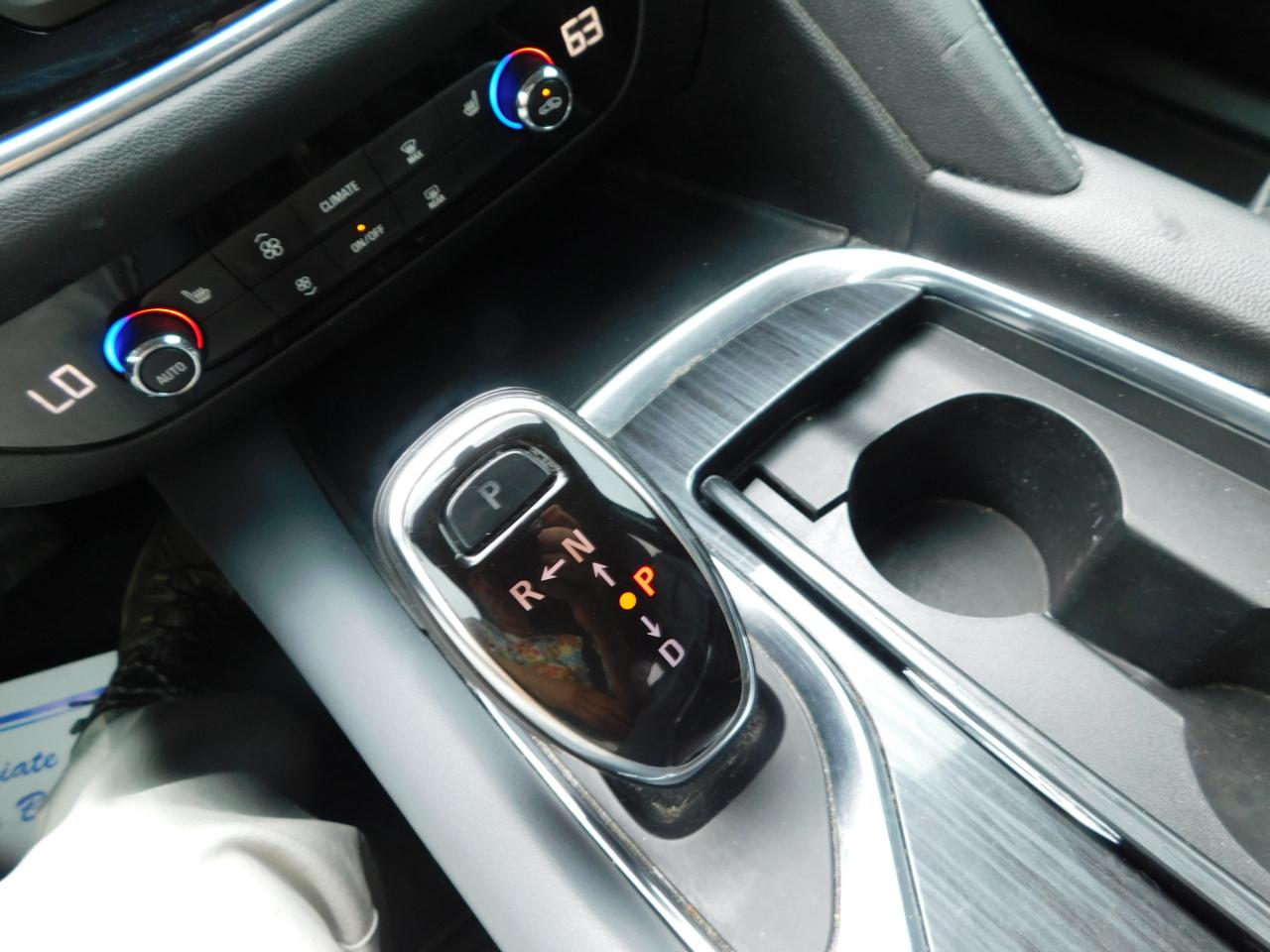 Buick Enclave FWD 4dr Essence 2020