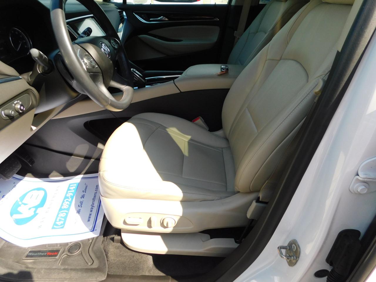 Buick Enclave FWD 4dr Essence 2020
