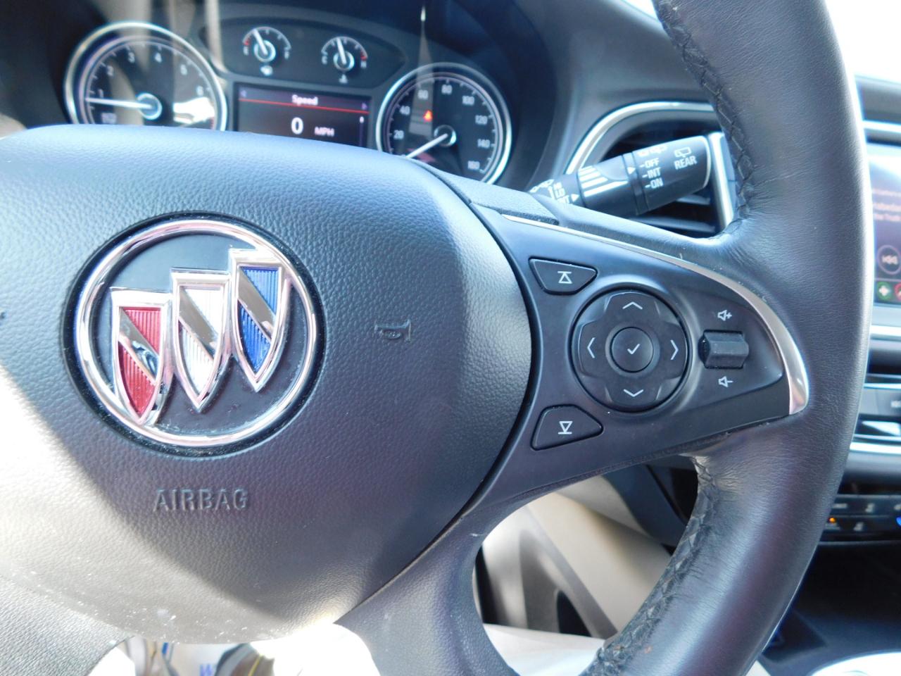 Buick Enclave FWD 4dr Essence 2020