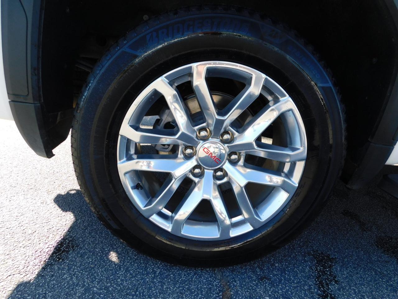GMC Sierra 1500 4WD Crew Cab 147" SLT 2021