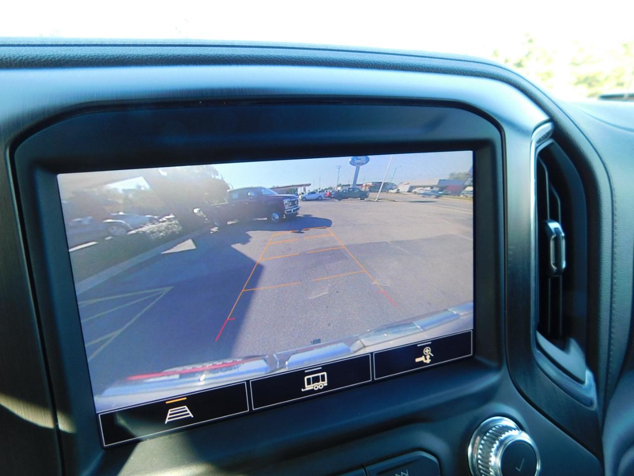 GMC Sierra 1500 4WD Crew Cab 147" SLT 2021