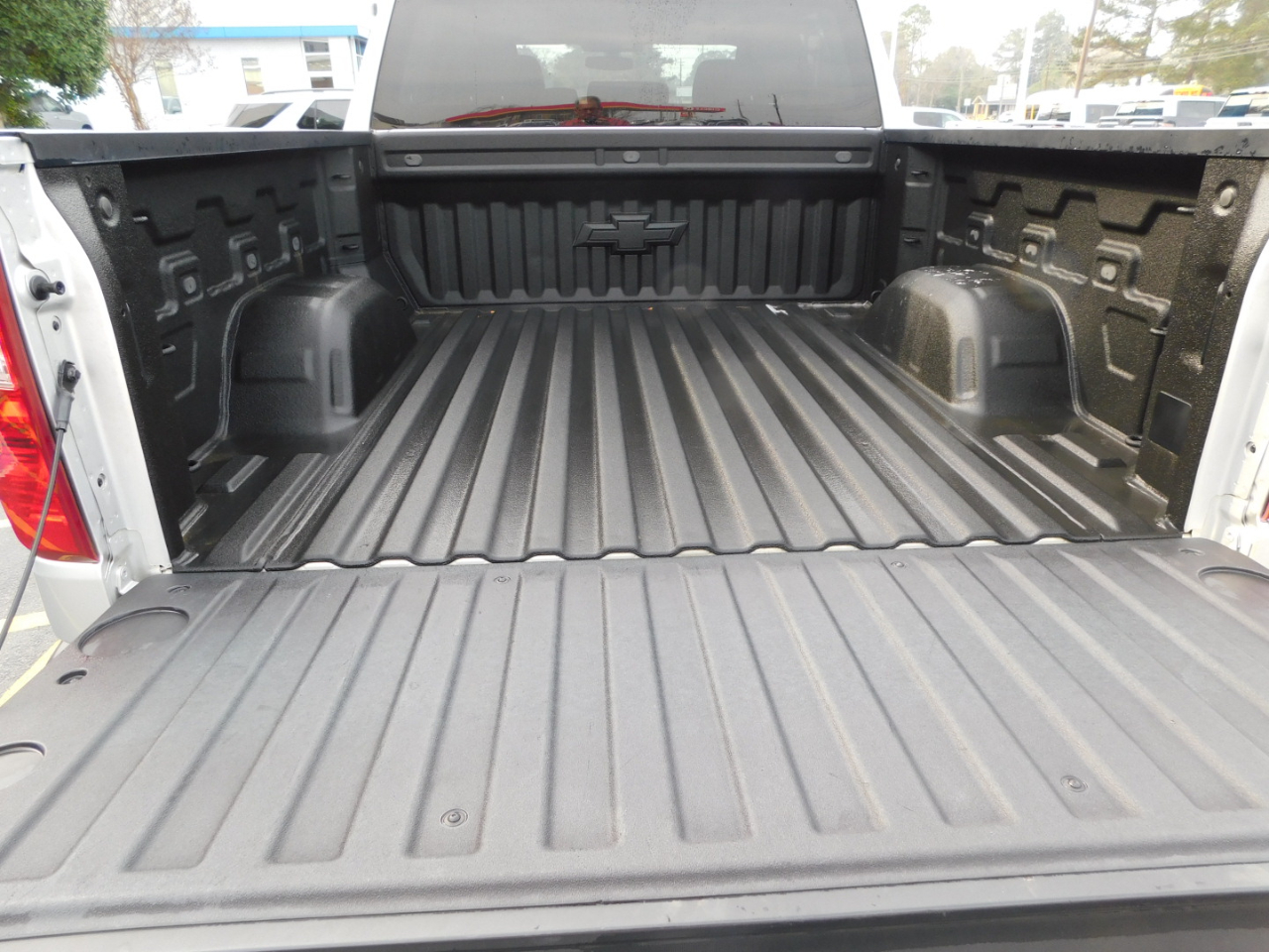 Chevrolet Silverado 1500 4WD Crew Cab 147" LT 2021