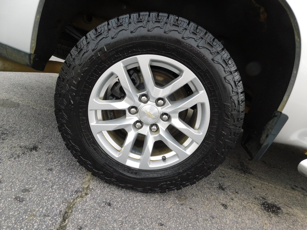 Chevrolet Silverado 1500 4WD Crew Cab 147" LT 2021