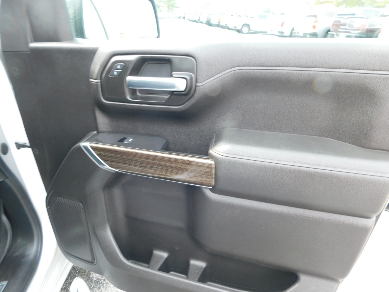 Chevrolet Silverado 1500 4WD Crew Cab 147" LT 2021