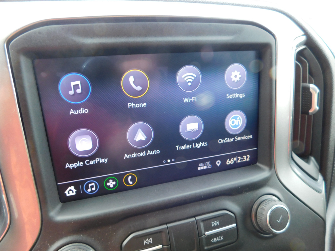 Chevrolet Silverado 1500 4WD Crew Cab 147" LT 2021