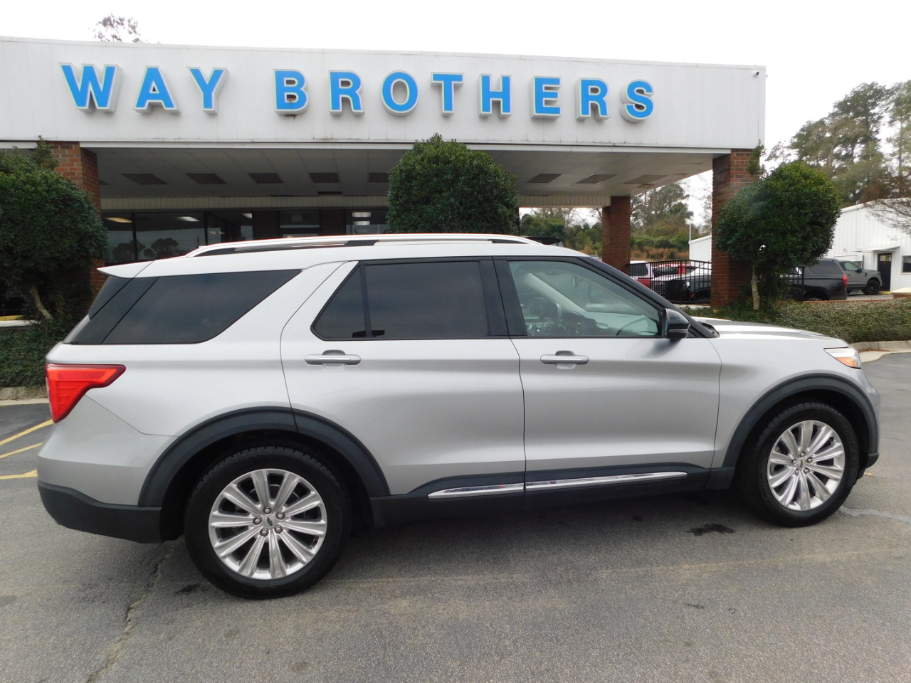 Ford Explorer Limited FWD 2020