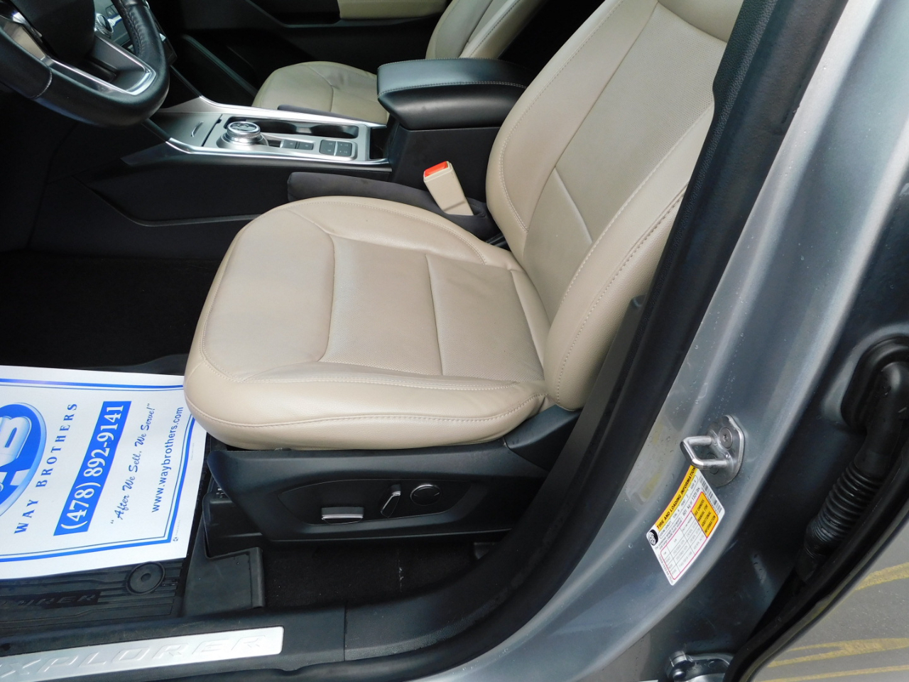 Ford Explorer Limited FWD 2020