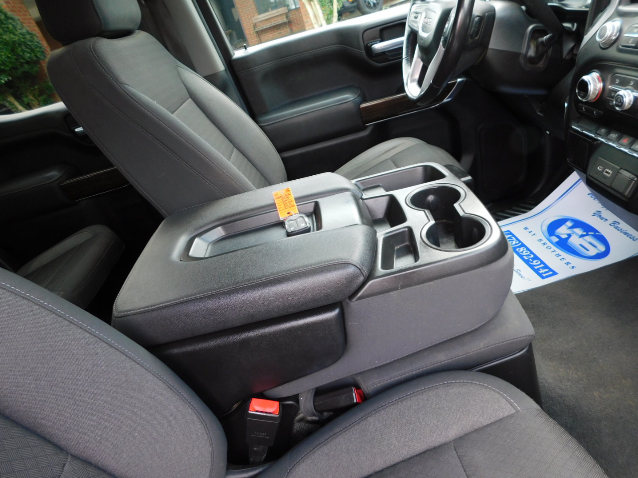 GMC Sierra 1500 4WD Crew Cab 147" SLE 2021