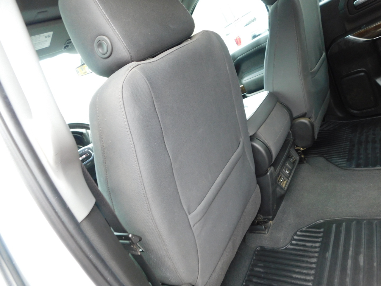 GMC Sierra 1500 4WD Crew Cab 147" SLE 2021