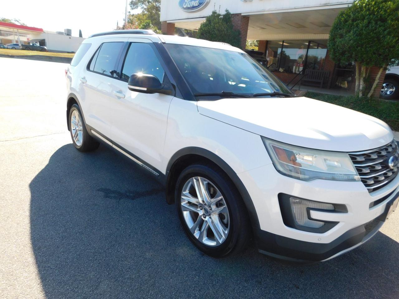 Used 2016 Ford Explorer XLT with VIN 1FM5K7D83GGB15388 for sale in Hawkinsville, GA