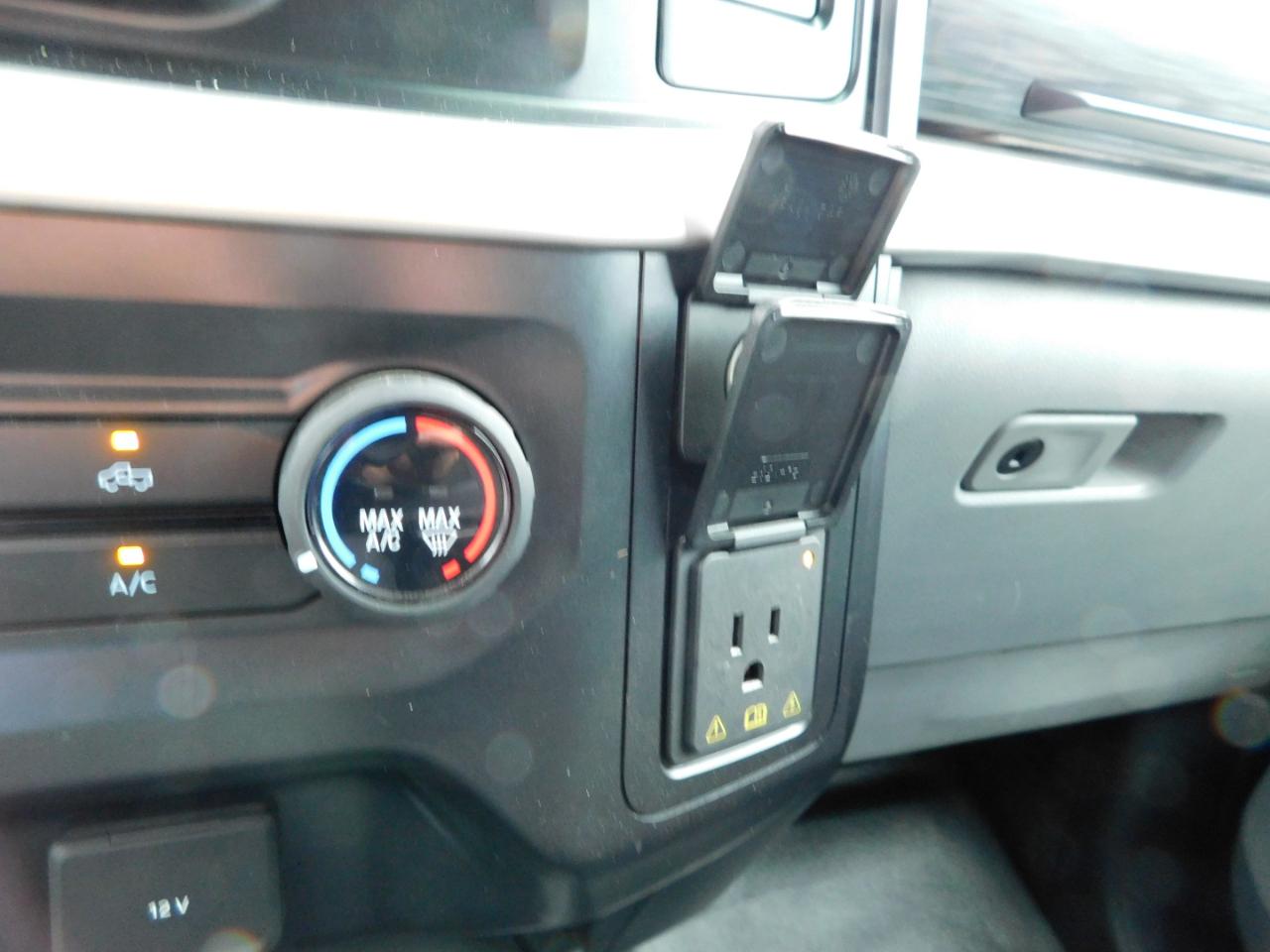 Ford F-150 XL 4WD SuperCrew 5.5' Box 2021