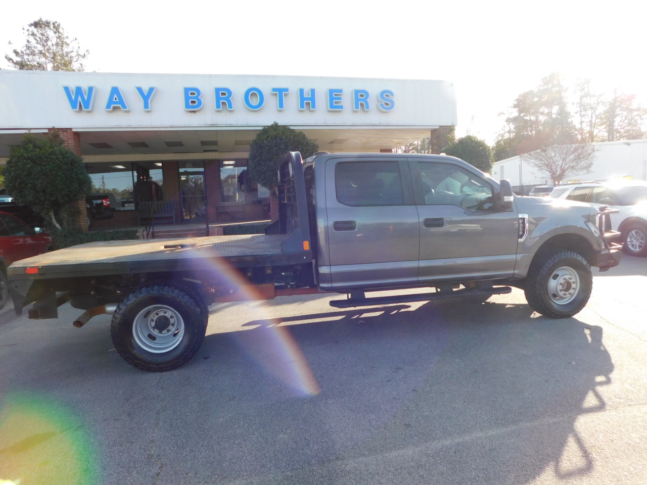 Ford Super Duty F-350 DRW  2022