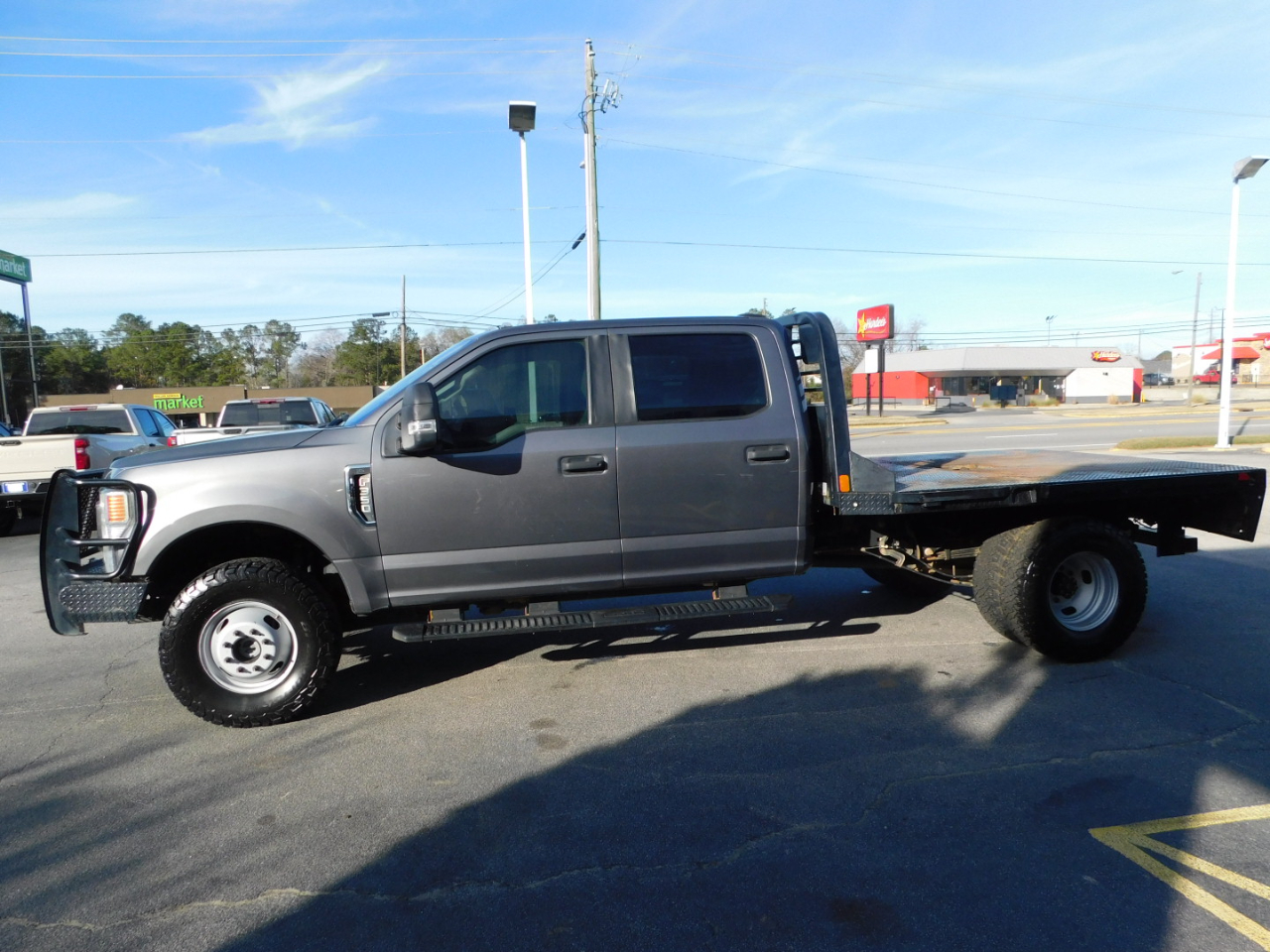 Ford Super Duty F-350 DRW  2022