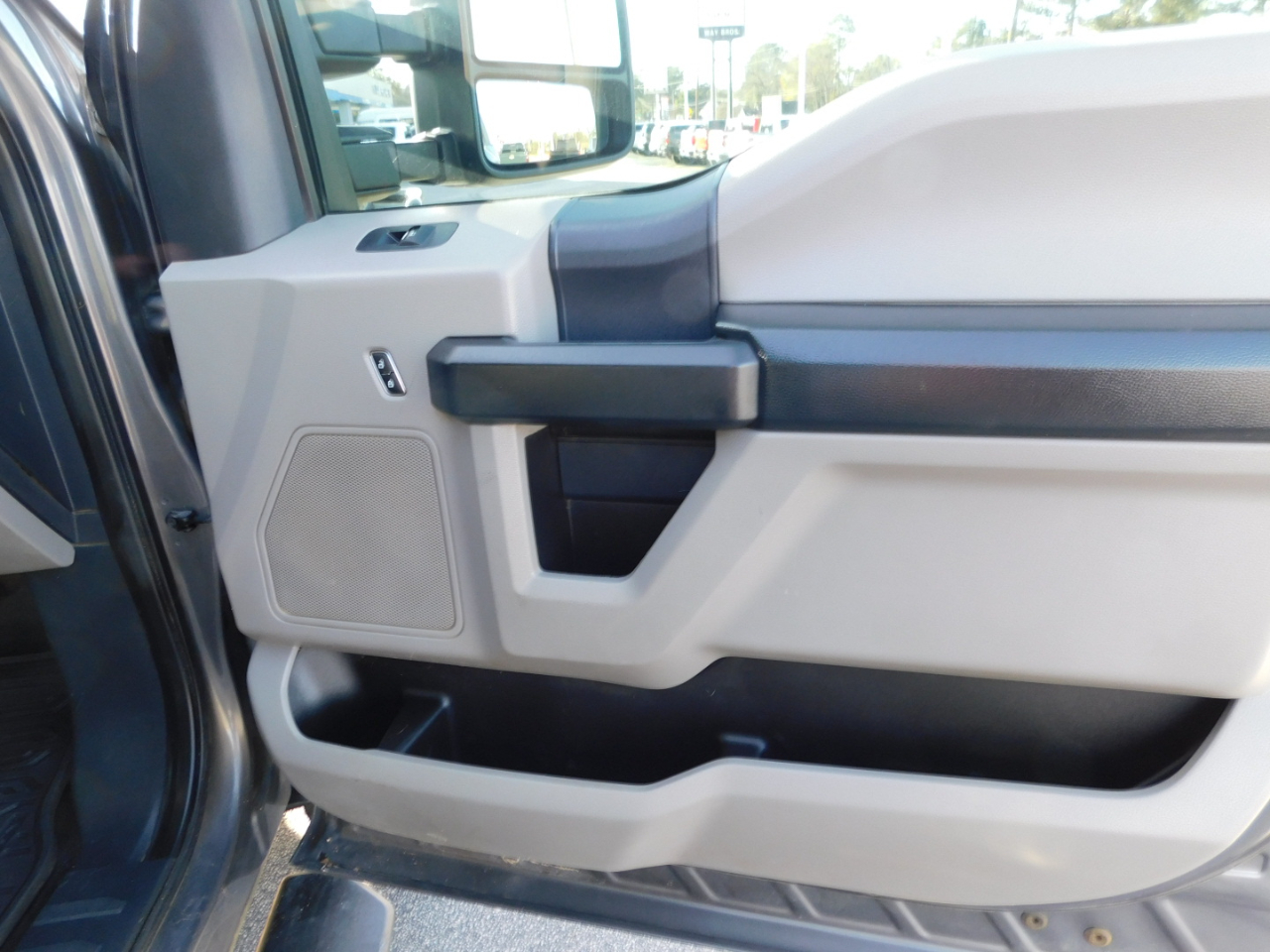 Ford Super Duty F-350 DRW  2022