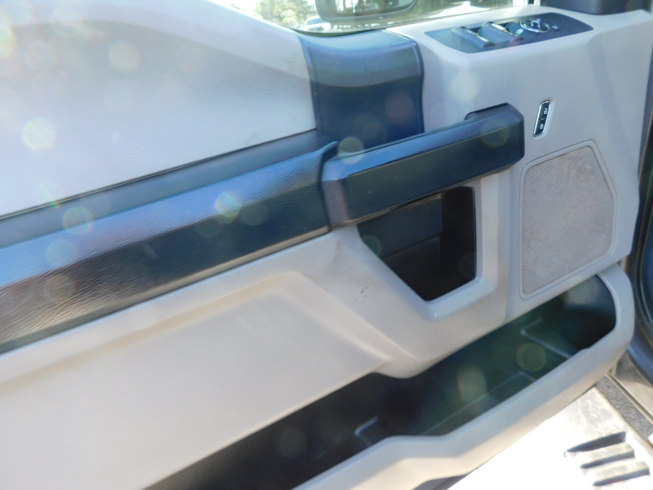 Ford Super Duty F-350 DRW  2022