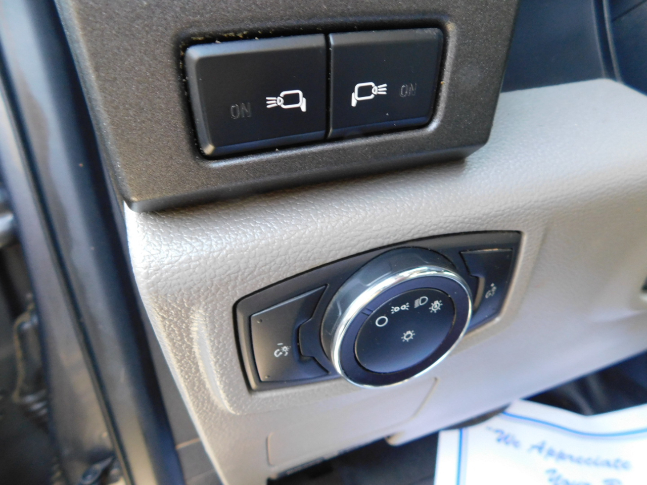 Ford Super Duty F-350 DRW  2022