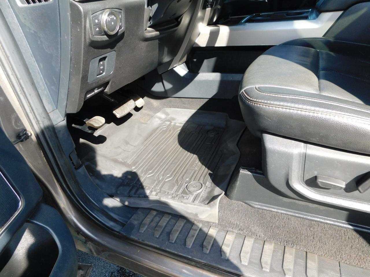 Ford Super Duty F-250 SRW  2022