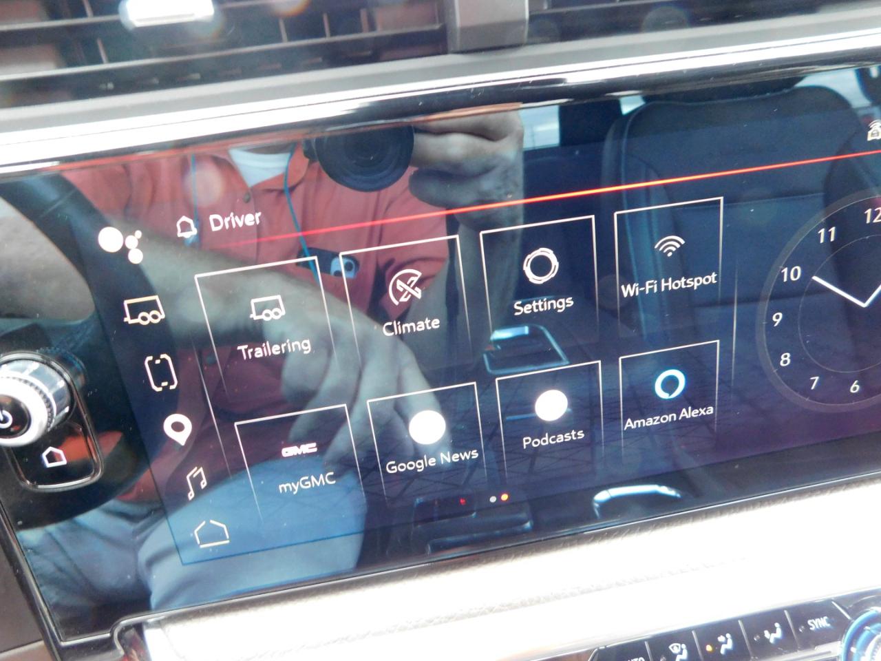GMC Sierra 1500 2WD Crew Cab 147" Denali 2022