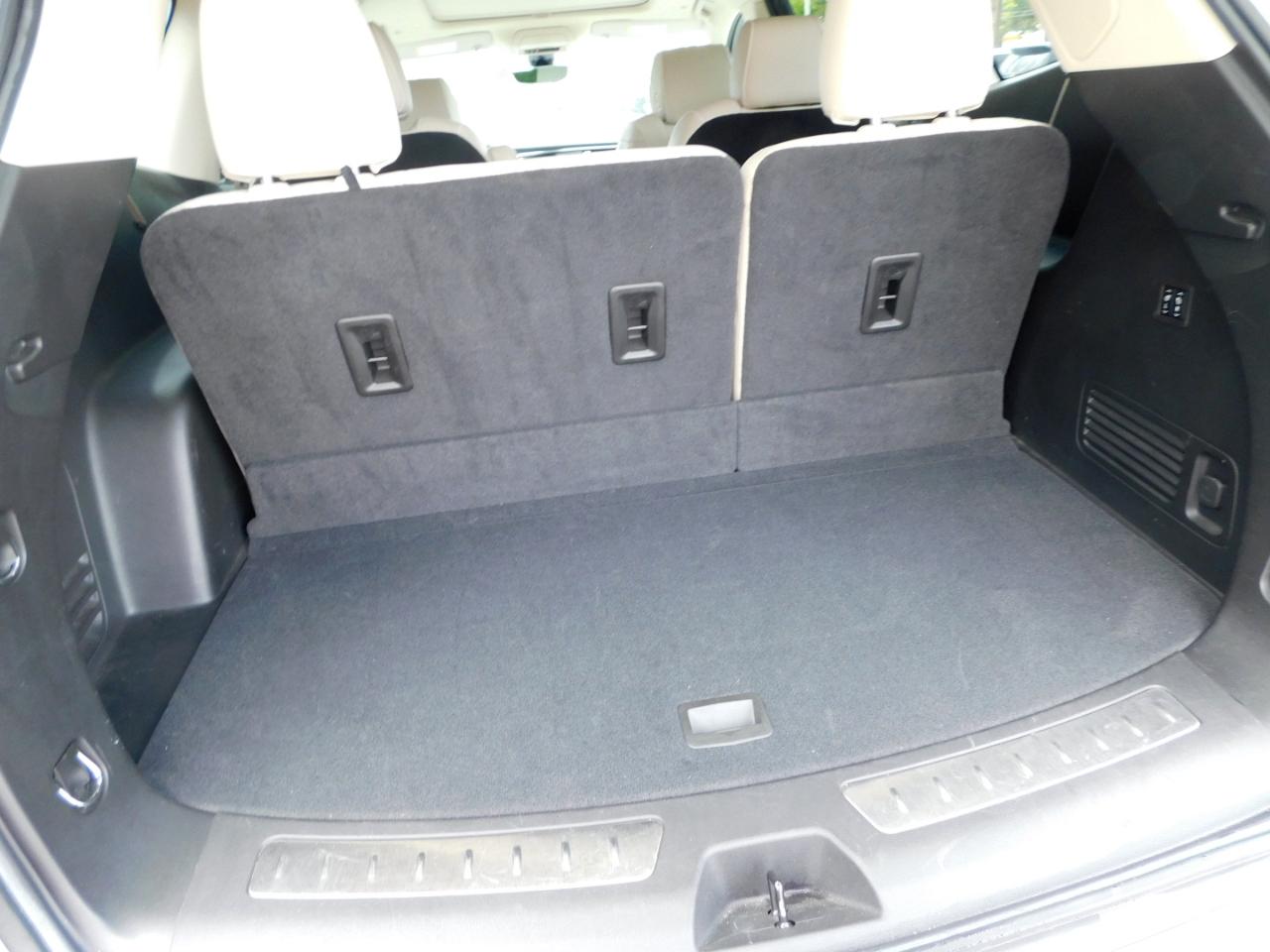 Buick Enclave FWD 4dr Avenir 2023