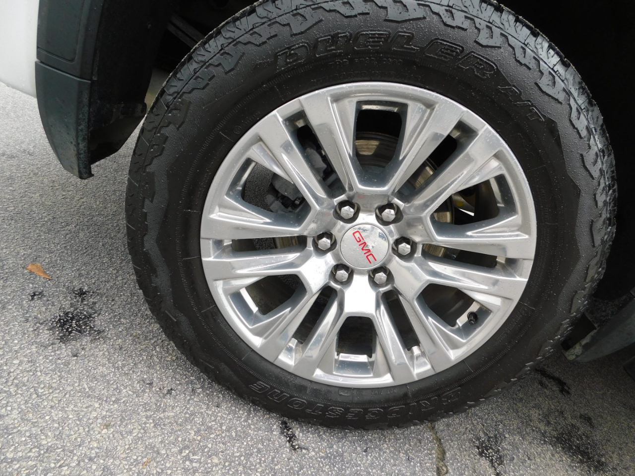 GMC Sierra 1500 4WD Crew Cab 147" Denali 2022 GMC Sierra 1500 4WD Crew Cab 147" Denali 2022