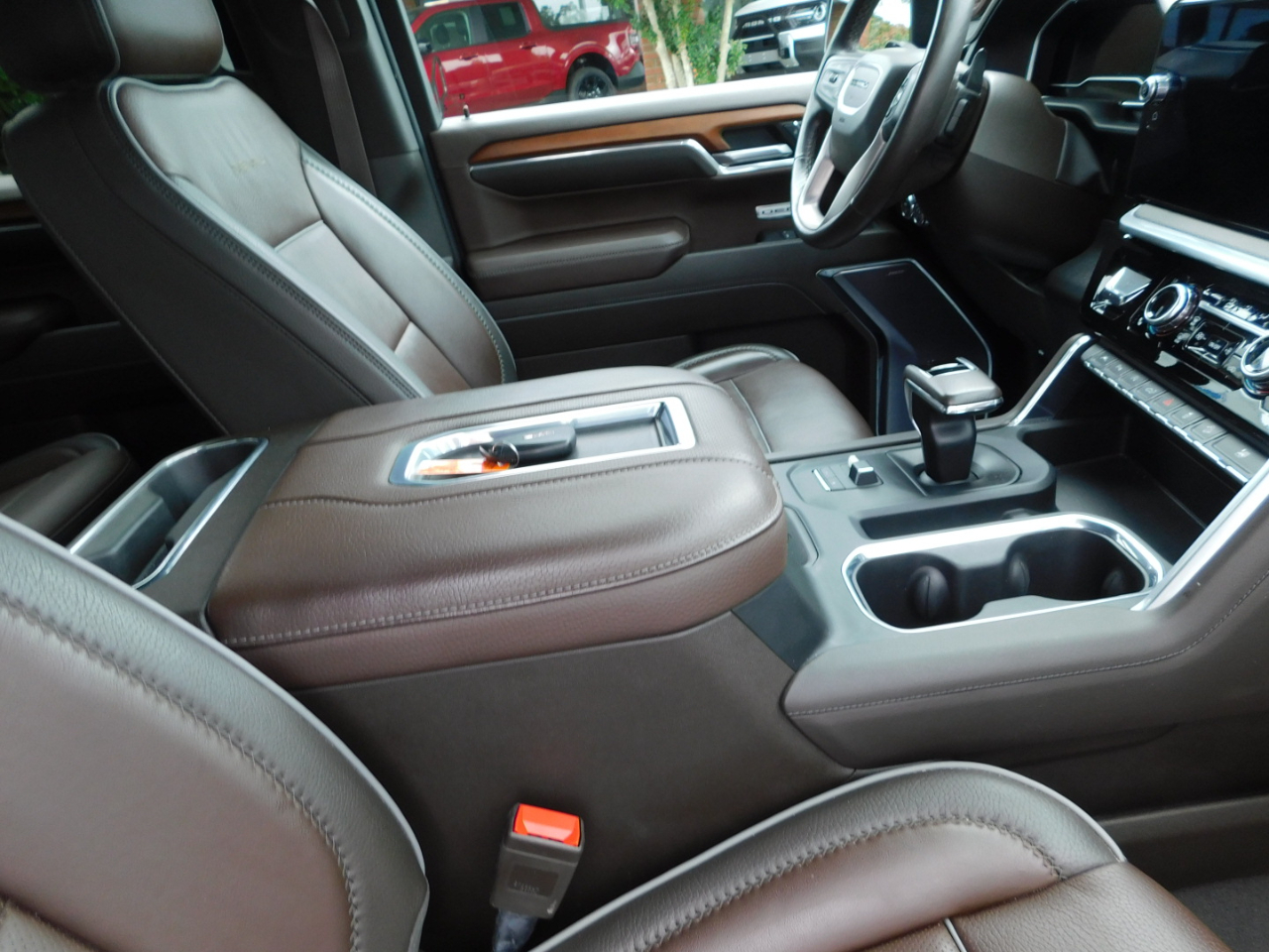 GMC Sierra 1500 4WD Crew Cab 147" Denali 2022 GMC Sierra 1500 4WD Crew Cab 147" Denali 2022