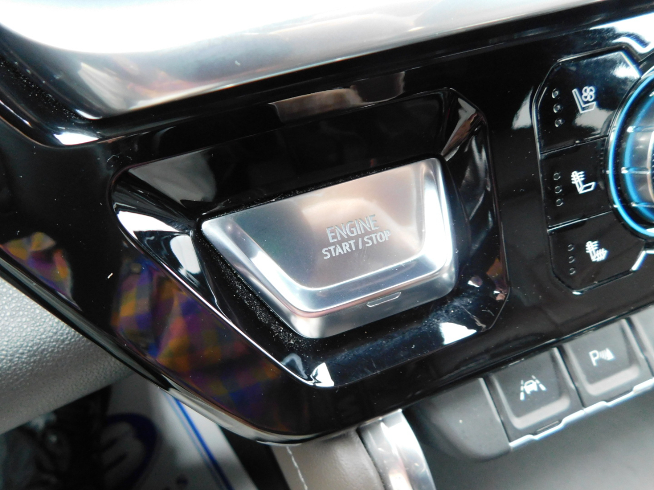 GMC Sierra 1500 4WD Crew Cab 147" Denali 2022 GMC Sierra 1500 4WD Crew Cab 147" Denali 2022