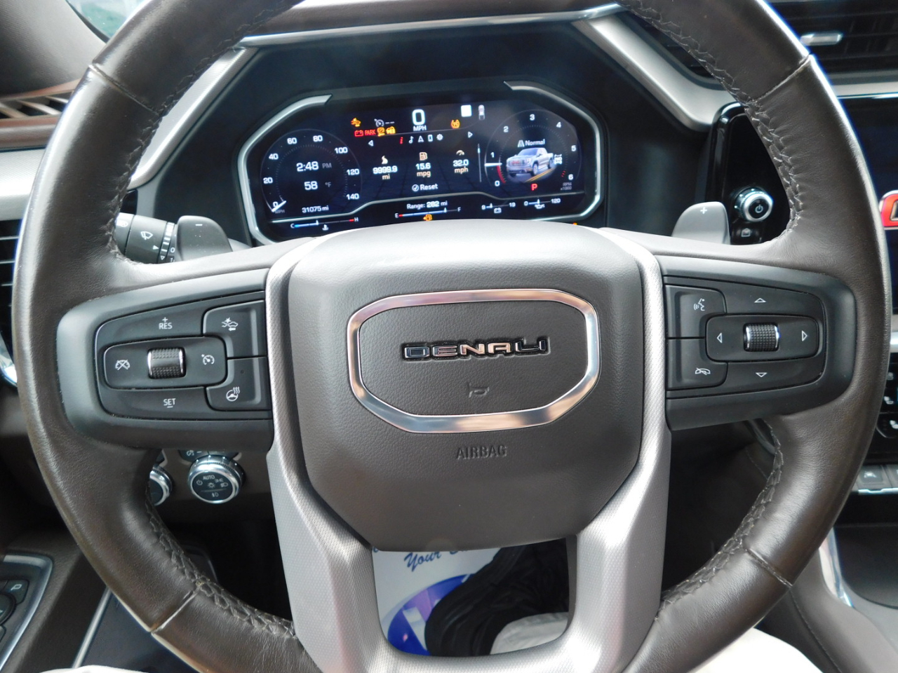 GMC Sierra 1500 4WD Crew Cab 147" Denali 2022 GMC Sierra 1500 4WD Crew Cab 147" Denali 2022