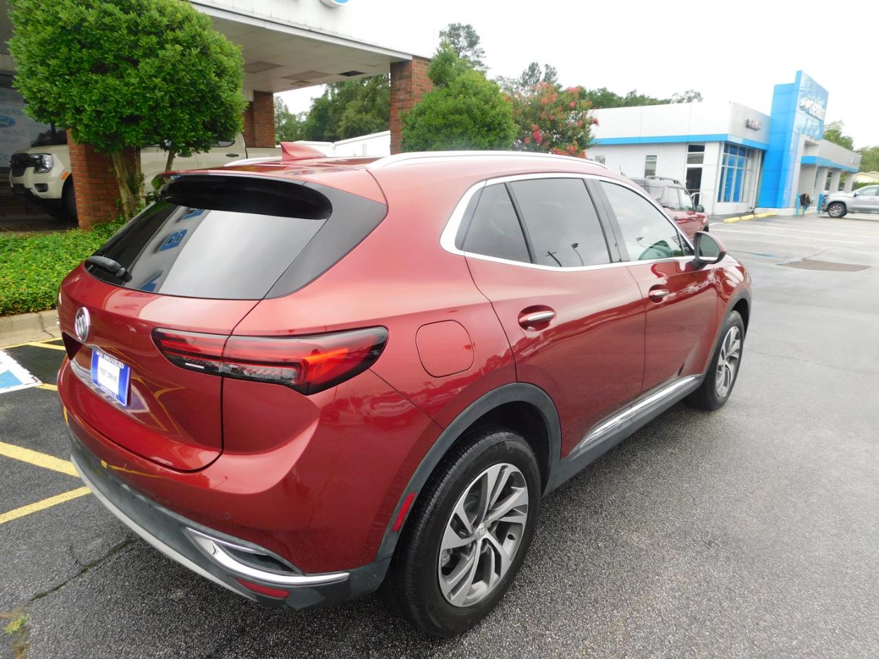 Buick Envision FWD 4dr Essence 2022