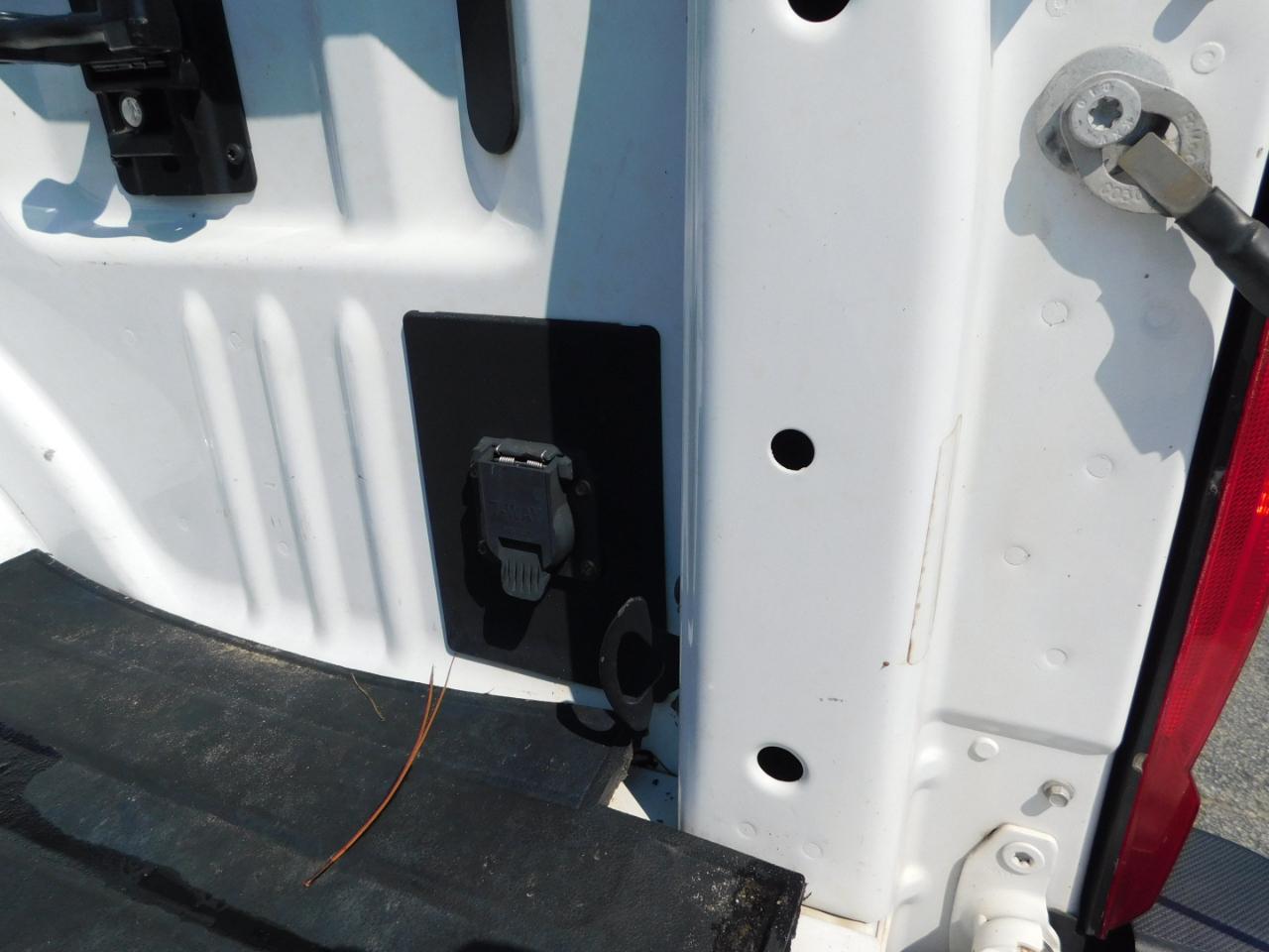 Ford Super Duty F-350 DRW XLT 4WD Crew Cab 8' Box 2023