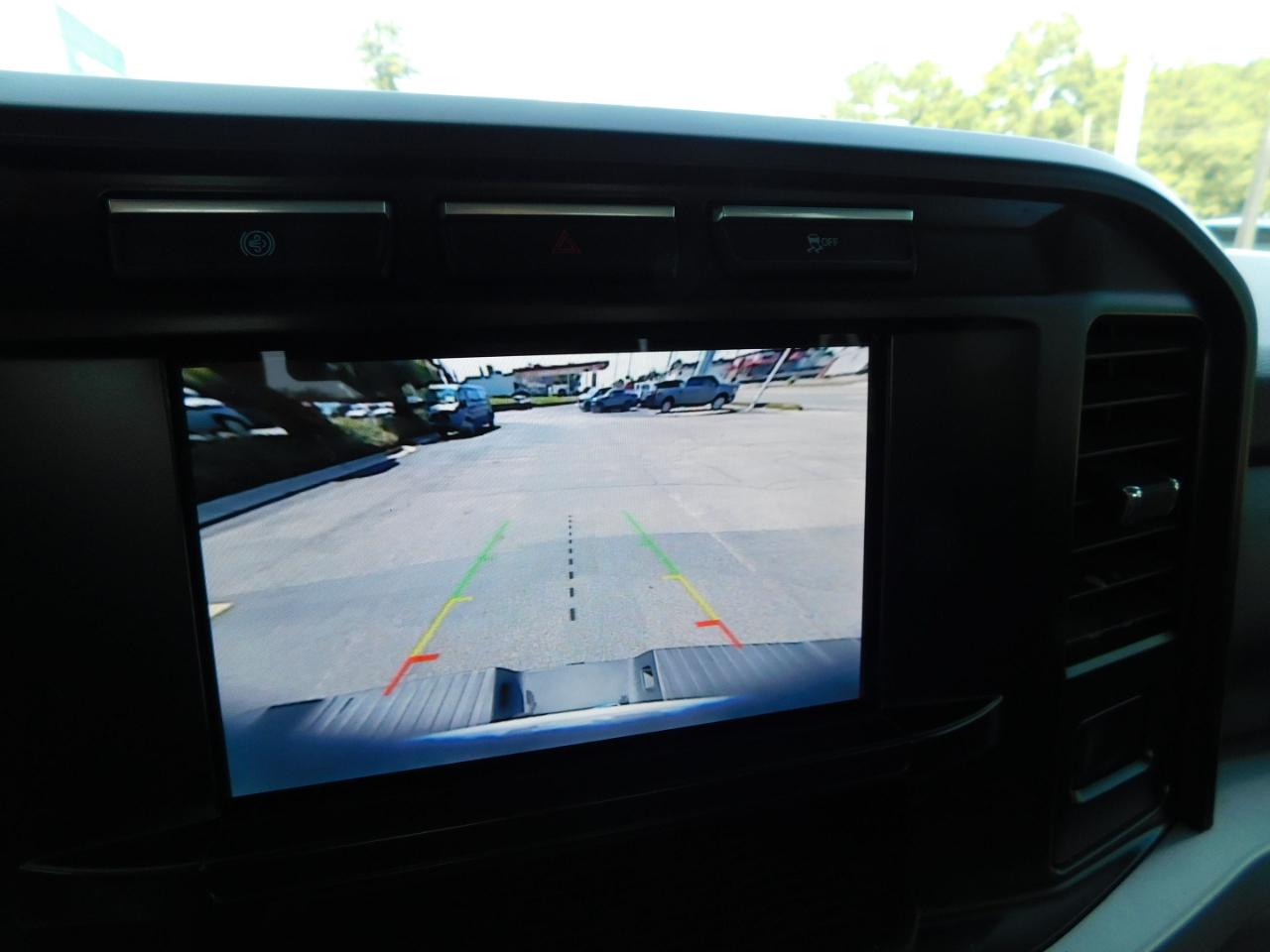 Ford Super Duty F-350 DRW XLT 4WD Crew Cab 8' Box 2023