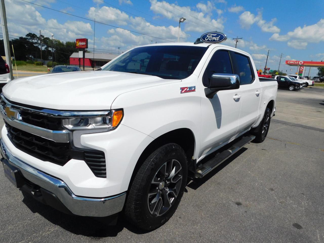 Chevrolet Silverado 1500  2023