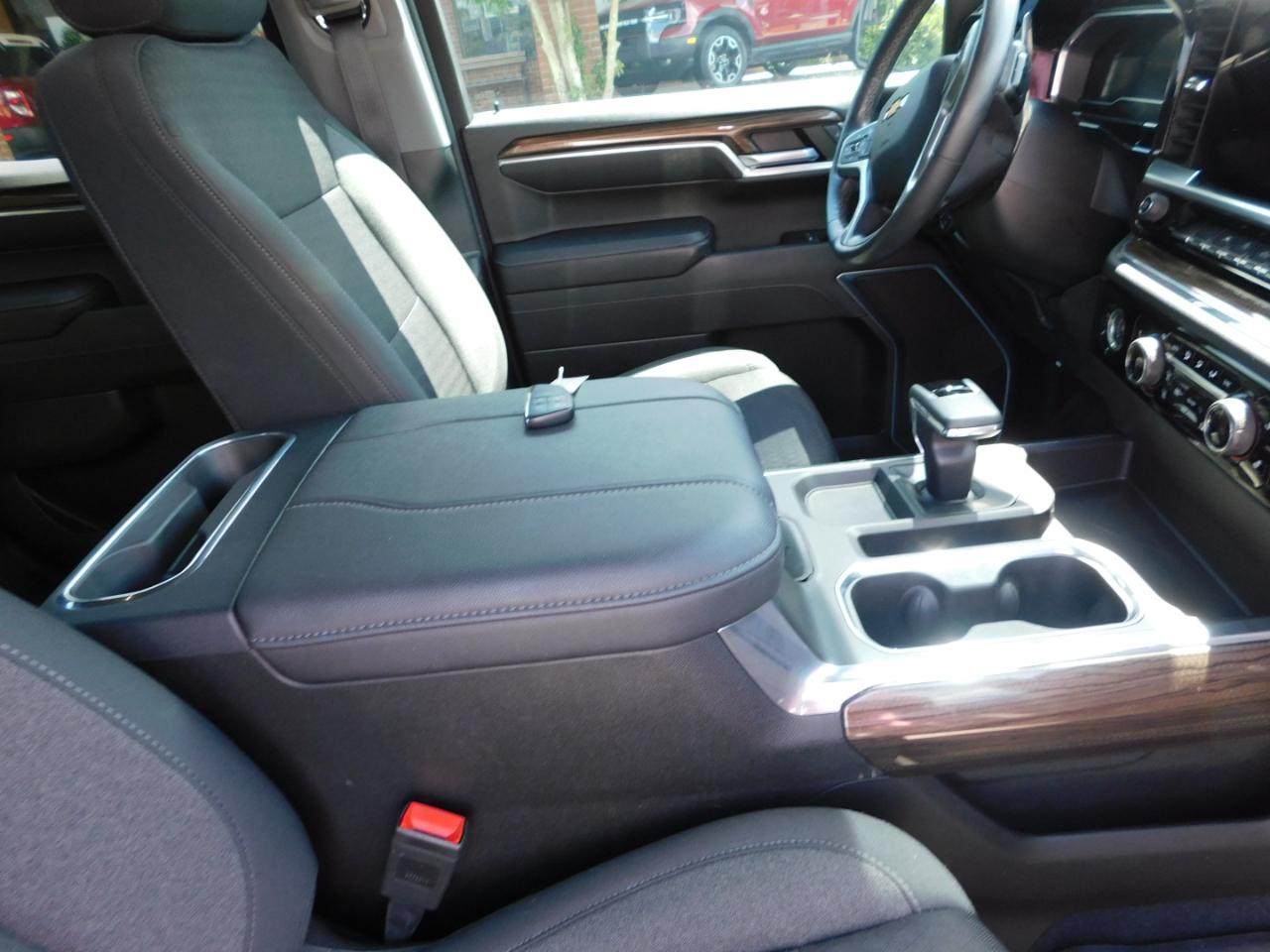 Chevrolet Silverado 1500  2023