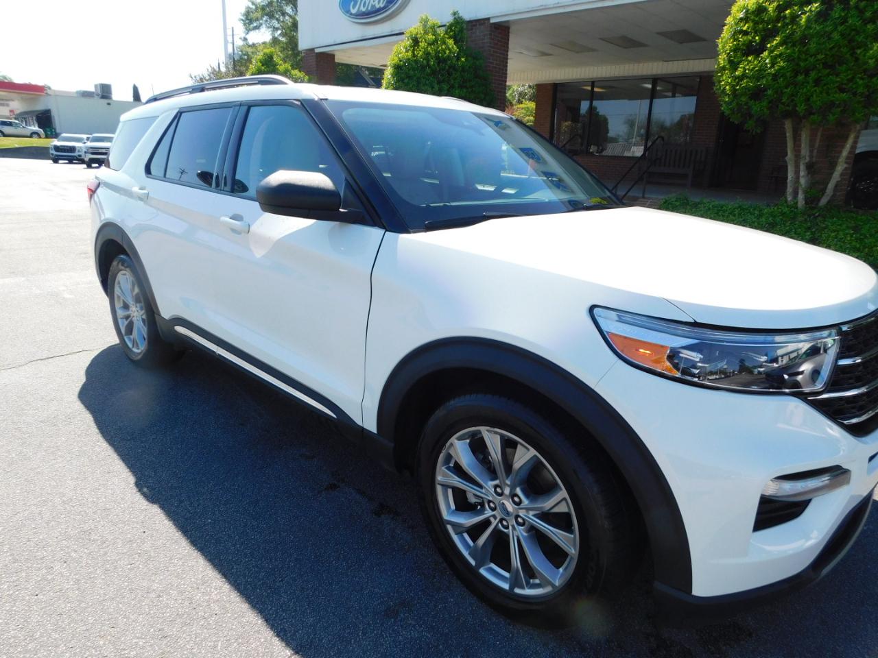 Ford Explorer XLT RWD 2023