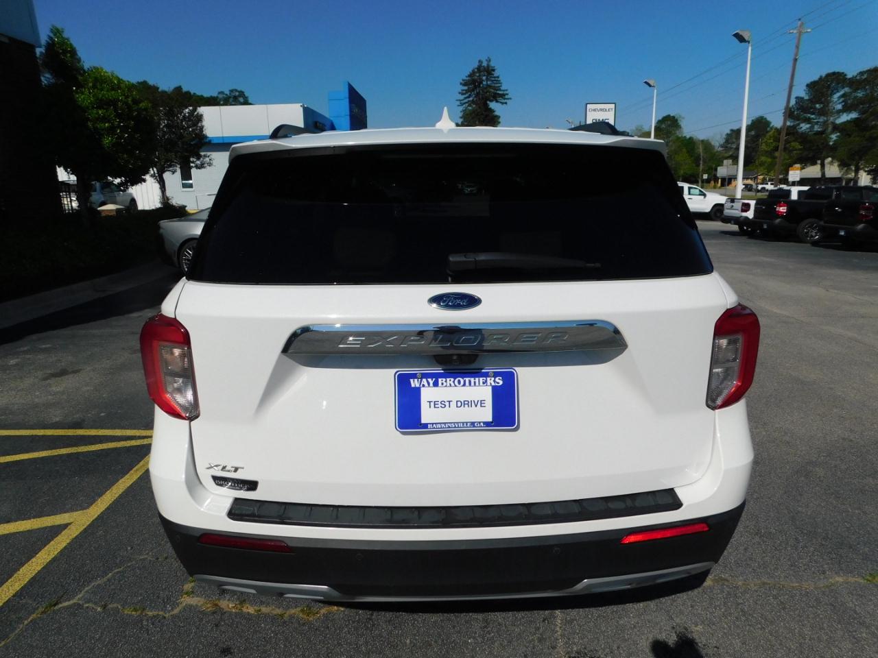 Ford Explorer XLT RWD 2023