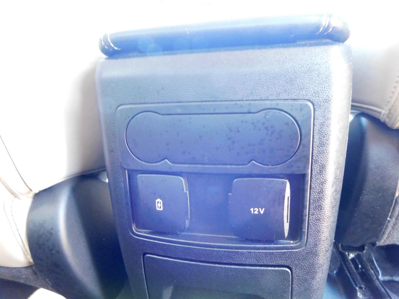 Ford Explorer XLT RWD 2023