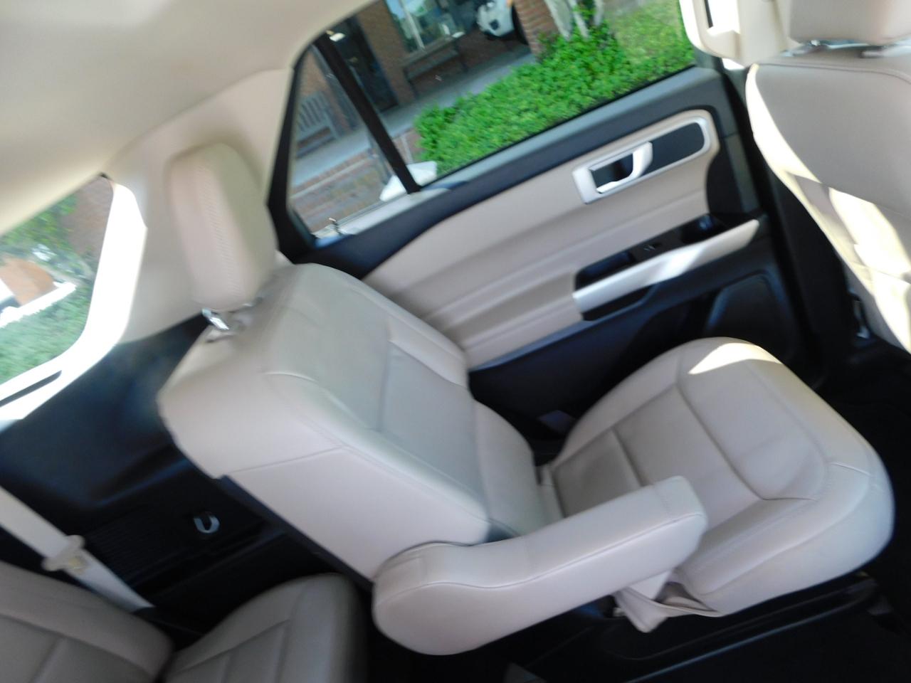 Ford Explorer XLT RWD 2023