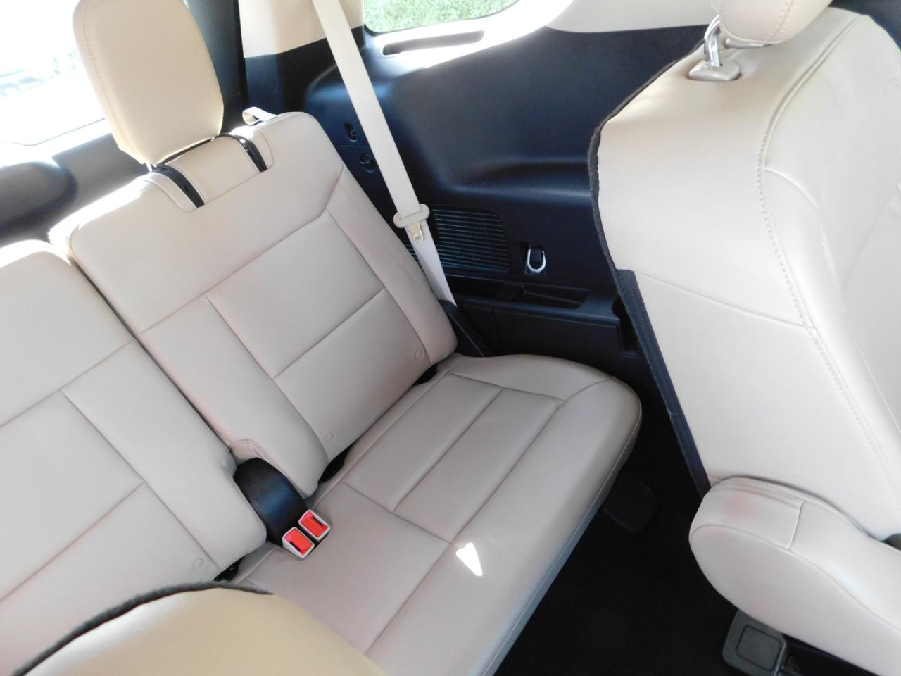 Ford Explorer XLT RWD 2023