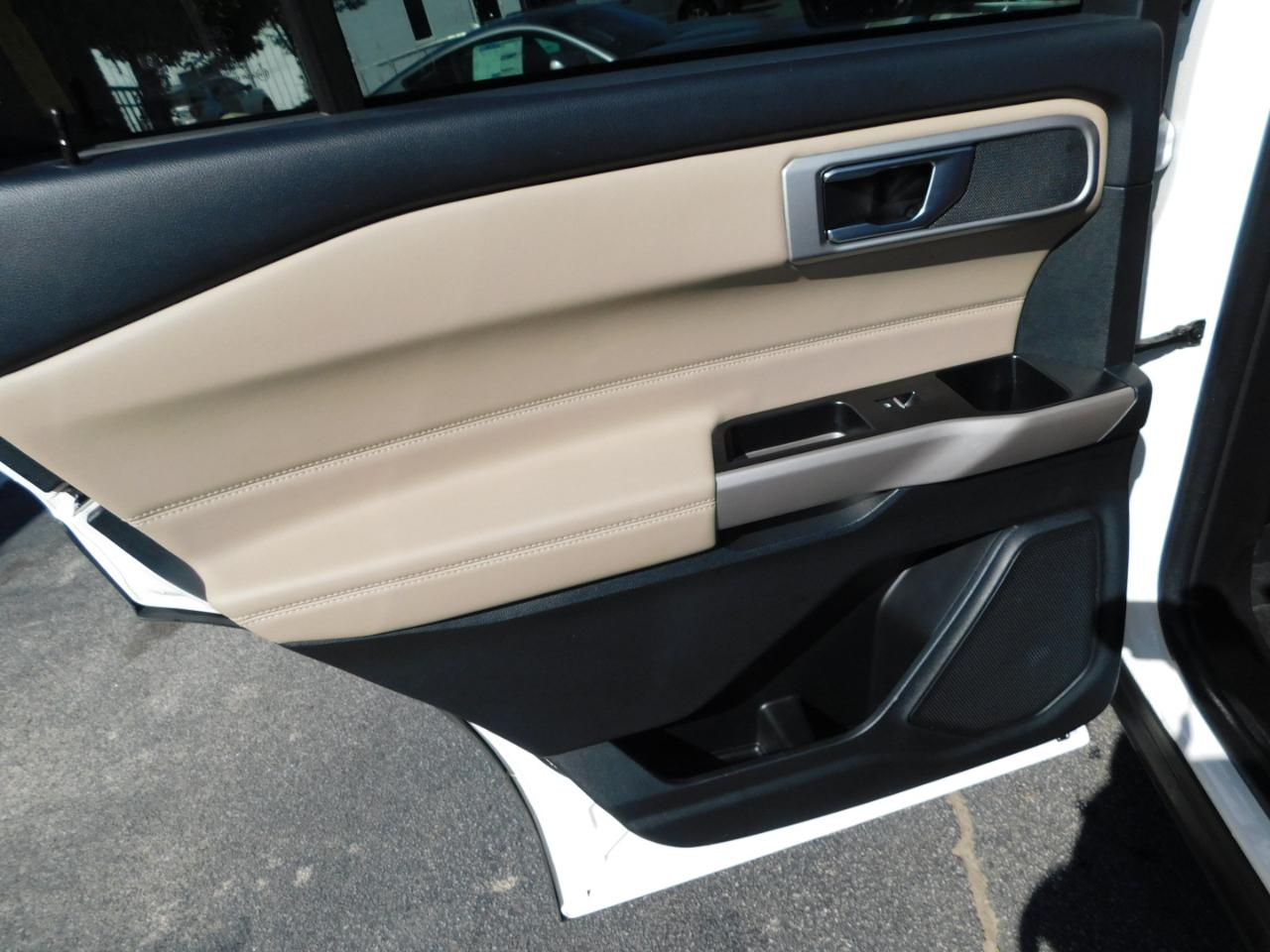 Ford Explorer XLT RWD 2023