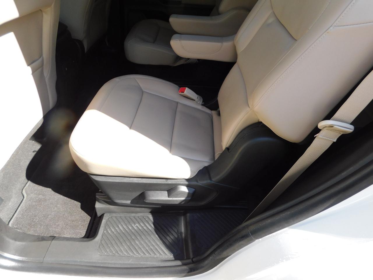 Ford Explorer XLT RWD 2023