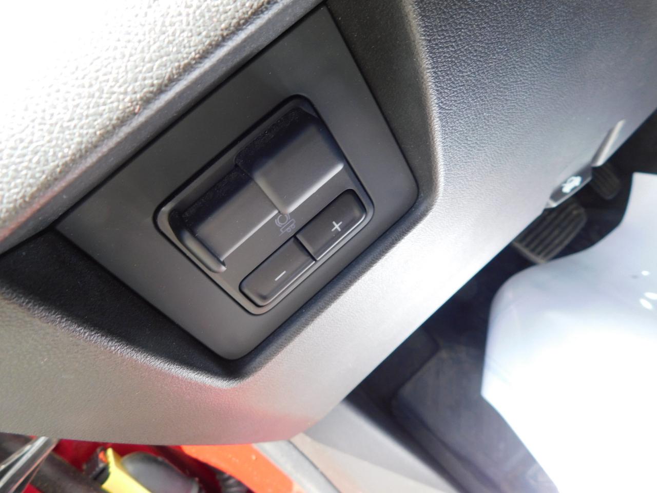 GMC Canyon 4WD Crew Cab AT4X 2023