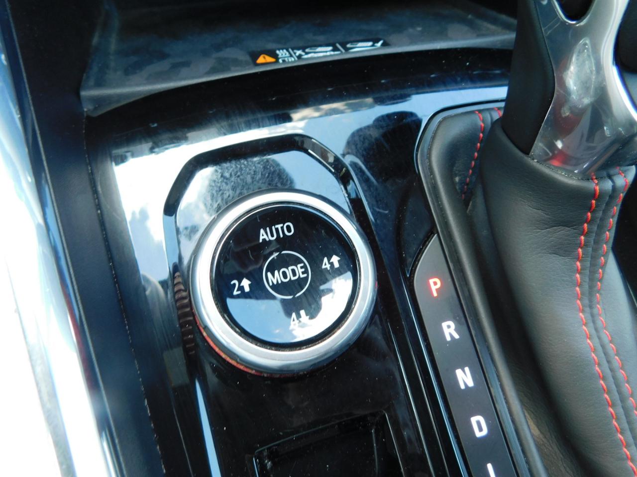 GMC Canyon 4WD Crew Cab AT4X 2023