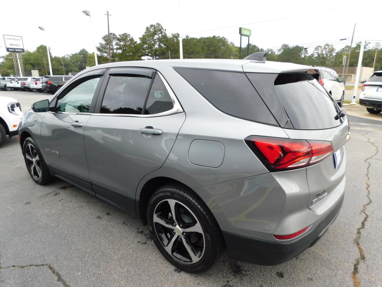 Chevrolet Equinox FWD 4dr LT w/1LT 2024