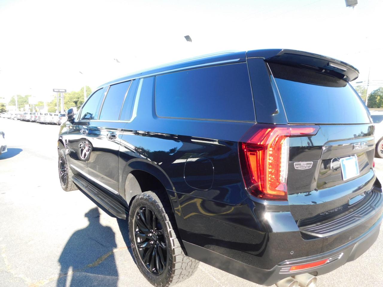 GMC Yukon XL 2WD 4dr Denali 2024