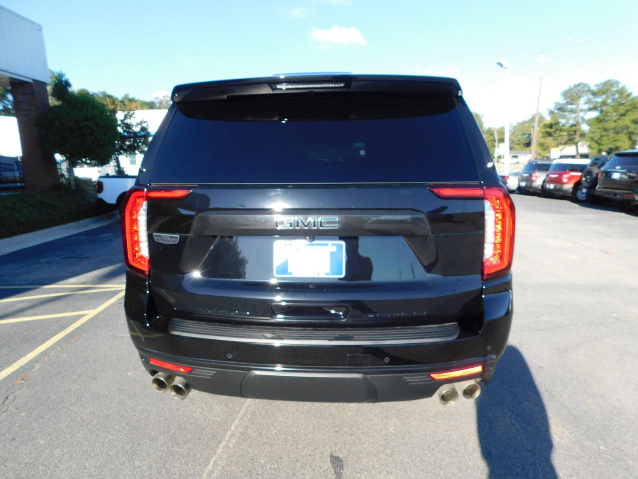 GMC Yukon XL 2WD 4dr Denali 2024